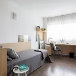 R.u Colegio De Cuenca - Centro Adscrito A La Reaj ホテル 2*