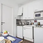 R.u Colegio De Cuenca - Centro Adscrito A La Reaj ホテル サラマンカ