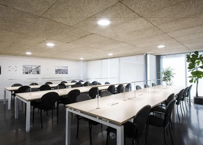 R.u Colegio De Cuenca - Centro Adscrito A La Reaj 살라망카